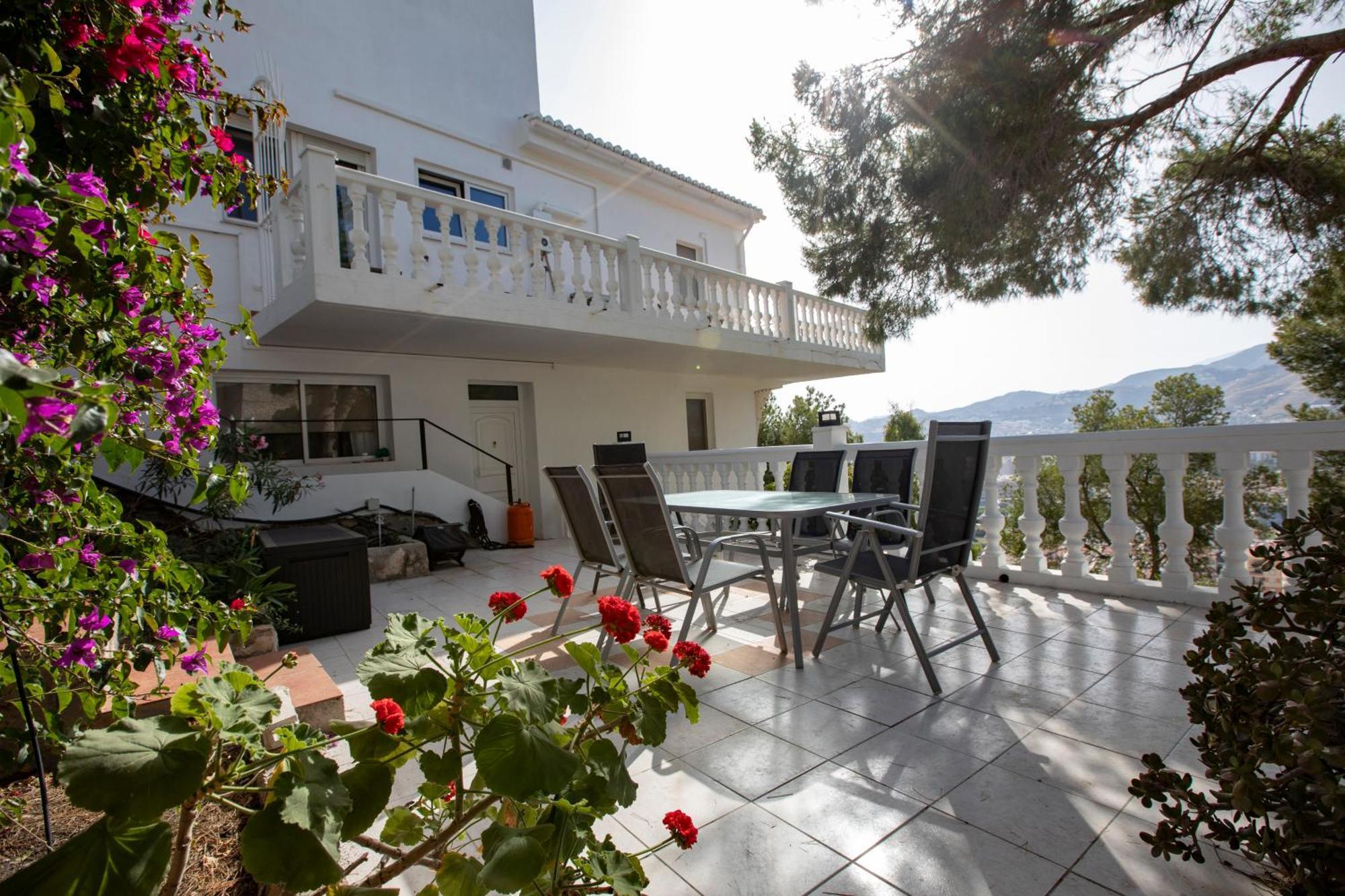 Апартаменты Casa Blanca Альмуньекар Экстерьер фото